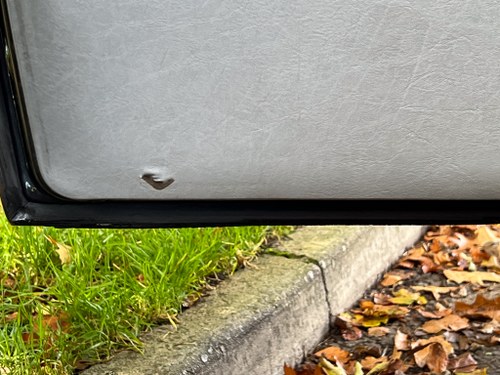 1988 Mercedes-Benz 300 SL Auto (R107) En venta (imagen 48 de 90)