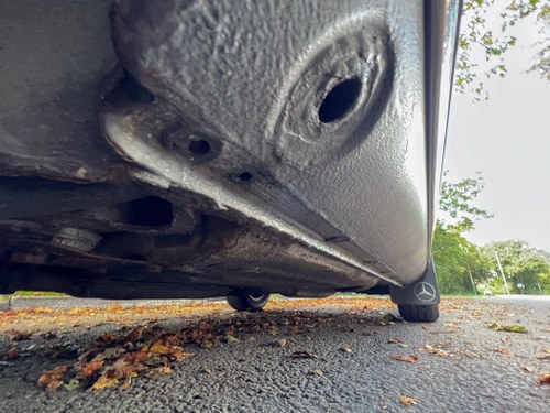 1988 Mercedes-Benz 300 SL Auto (R107) En venta (imagen 68 de 90)