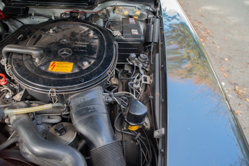 1988 Mercedes-Benz 300 SL Auto (R107) En venta (imagen 66 de 90)