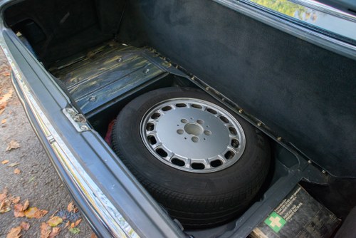 1988 Mercedes-Benz 300 SL Auto (R107) En venta (imagen 41 de 90)