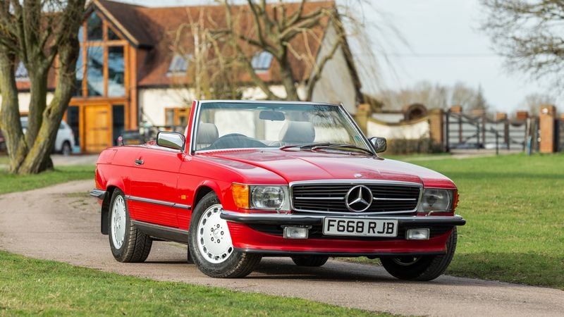 1989 Mercedes-Benz 300 SL R107 For Sale (picture 1 of 227)