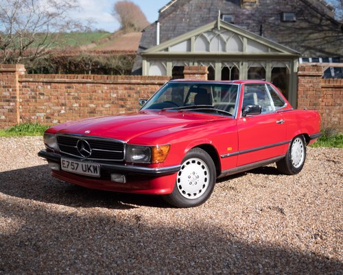 1987 Mercedes Benz 300 SL (R107) In vendita (immagine 1 di 253)