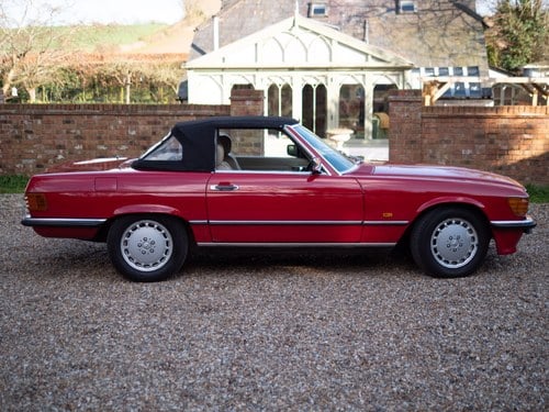 1987 Mercedes Benz 300 SL (R107) In vendita (immagine 16 di 253)