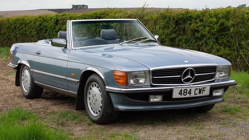 1987 Mercedes-Benz 300 SL (R107) In vendita (immagine 1 di 254)