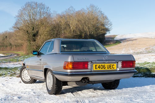 1988 Mercedes-Benz 300SL R107 In vendita (immagine 30 di 199)