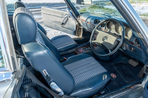 1988 Mercedes-Benz 300SL R107 In vendita (immagine 47 di 199)