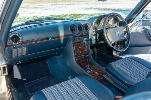 1988 Mercedes-Benz 300SL R107 In vendita (immagine 75 di 199)