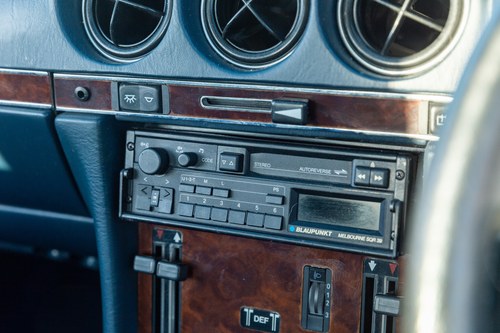 1988 Mercedes-Benz 300SL R107 In vendita (immagine 67 di 199)