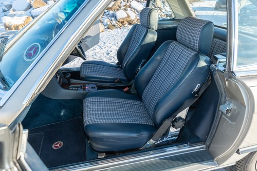 1988 Mercedes-Benz 300SL R107 In vendita (immagine 50 di 199)