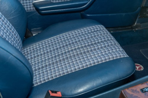 1988 Mercedes-Benz 300SL R107 In vendita (immagine 71 di 199)