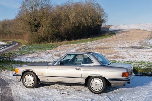 1988 Mercedes-Benz 300SL R107 In vendita (immagine 22 di 199)