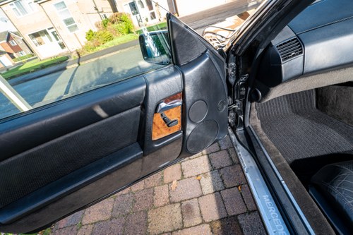 1992 Mercedes-Benz SL300 R129 For Sale (picture 48 of 177)