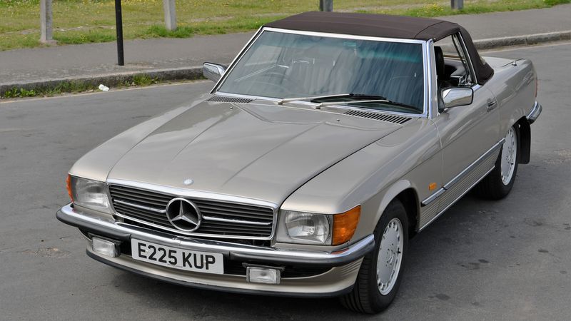 1987 Mercedes-Benz 300 SL For Sale (picture 1 of 154)