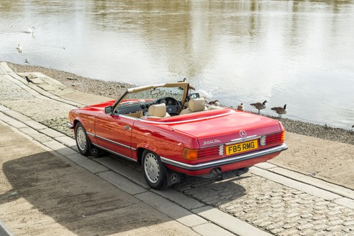 1988 Mercedes-Benz R107 300SL zum Verkauf (Bild 13 von 236)