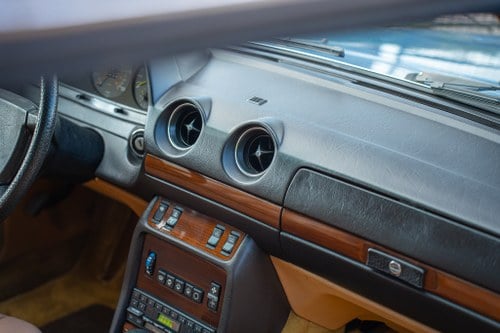 1984 Mercedes-Benz 300CD Turbo Diesel LHD In vendita (immagine 31 di 177)