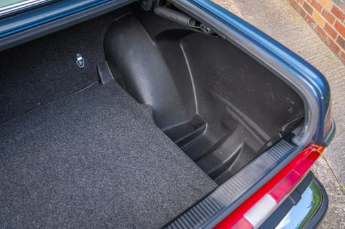 1984 Mercedes-Benz 300CD Turbo Diesel LHD In vendita (immagine 126 di 177)