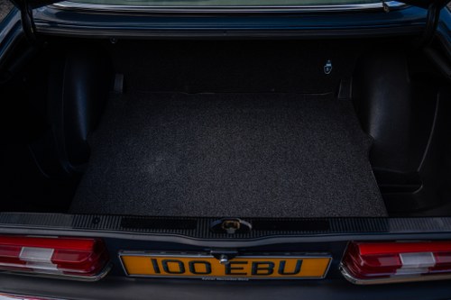 1984 Mercedes-Benz 300CD Turbo Diesel LHD In vendita (immagine 124 di 177)