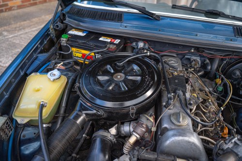 1984 Mercedes-Benz 300CD Turbo Diesel LHD In vendita (immagine 141 di 177)