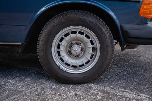 1984 Mercedes-Benz 300CD Turbo Diesel LHD In vendita (immagine 9 di 177)