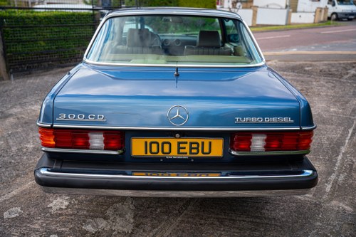 1984 Mercedes-Benz 300CD Turbo Diesel LHD In vendita (immagine 5 di 177)