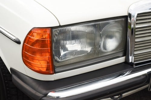 1984 Mercedes-Benz 300D Auto (W123) En venta (imagen 80 de 140)