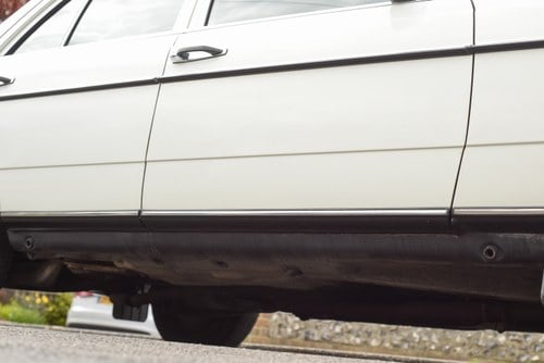 1984 Mercedes-Benz 300D Auto (W123) En venta (imagen 131 de 140)