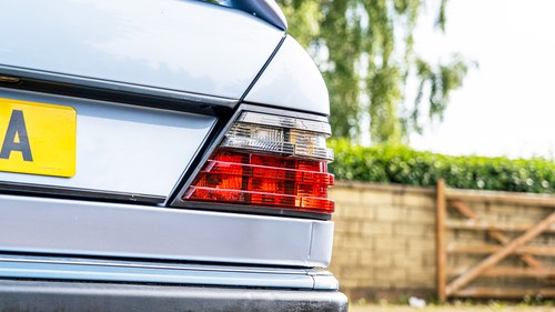 1993 Mercedes 300E-24 Auto W124 à vendre (picture 98 of 132)