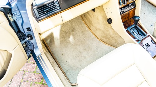 1993 Mercedes 300E-24 Auto W124 à vendre (picture 53 of 132)