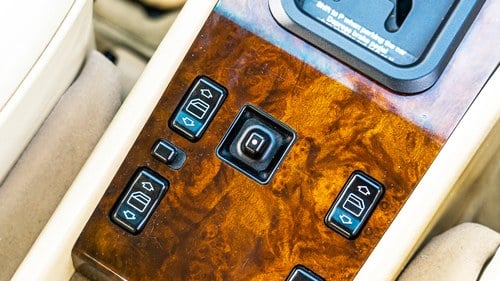 1993 Mercedes 300E-24 Auto W124 à vendre (picture 29 of 132)