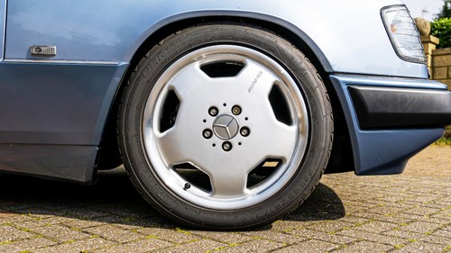 1993 Mercedes 300E-24 Auto W124 à vendre (picture 18 of 132)