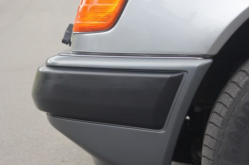 1992 Mercedes-Benz 300E (W124) zum Verkauf (Bild 108 von 161)