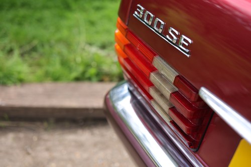 1991 Mercedes-Benz 300SE Auto In vendita (immagine 152 di 245)