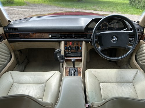 1991 Mercedes-Benz 300SE Auto In vendita (immagine 77 di 245)
