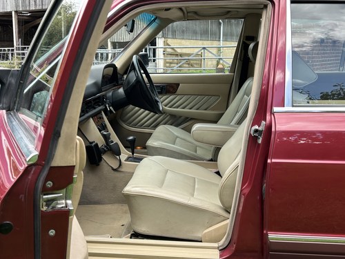 1991 Mercedes-Benz 300SE Auto In vendita (immagine 118 di 245)