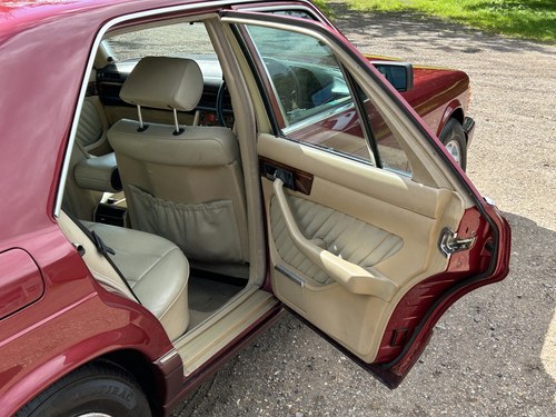 1991 Mercedes-Benz 300SE Auto In vendita (immagine 91 di 245)
