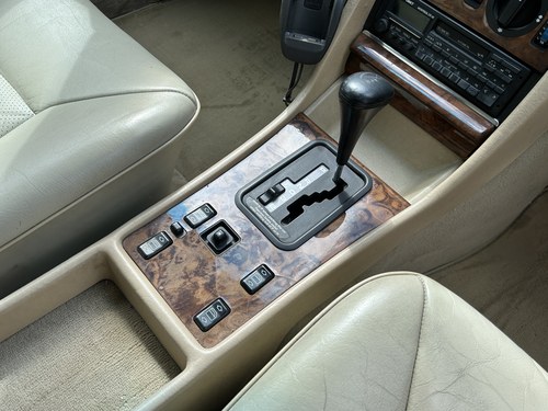 1991 Mercedes-Benz 300SE Auto In vendita (immagine 71 di 245)