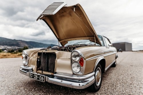 1965 Mercedes-Benz 300SEC (W112) LHD En venta (imagen 77 de 100)