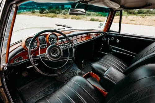 1965 Mercedes-Benz 300SEC (W112) LHD En venta (imagen 28 de 100)