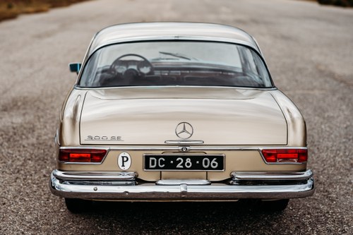 1965 Mercedes-Benz 300SEC (W112) LHD En venta (imagen 18 de 100)