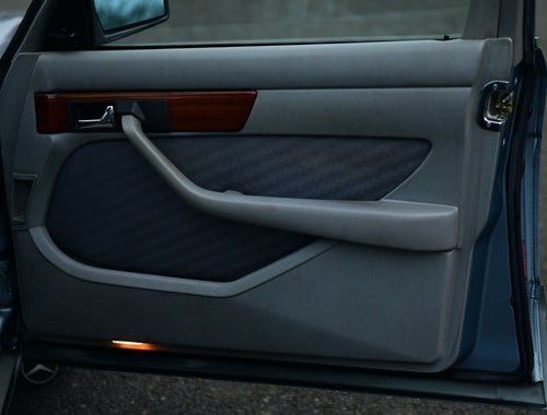 1988 Mercedes-Benz 300SEL W126 zum Verkauf (Bild 20 von 64)