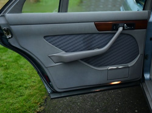 1988 Mercedes-Benz 300SEL W126 zum Verkauf (Bild 19 von 64)