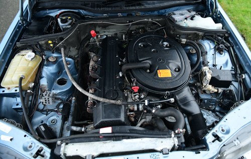 1988 Mercedes-Benz 300SEL W126 zum Verkauf (Bild 46 von 64)