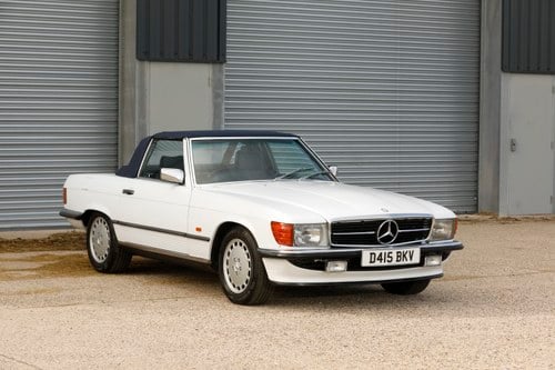 1986 Mercedes-Benz 300 SL (R107) zum Verkauf (Bild 26 von 218)