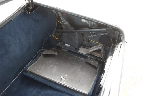 1986 Mercedes-Benz 300 SL (R107) zum Verkauf (Bild 95 von 218)