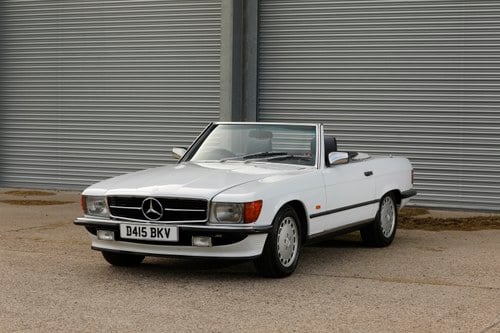 1986 Mercedes-Benz 300 SL (R107) zum Verkauf (Bild 11 von 218)