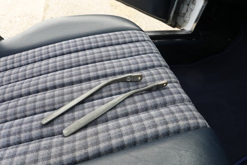 1986 Mercedes-Benz 300 SL (R107) zum Verkauf (Bild 102 von 218)