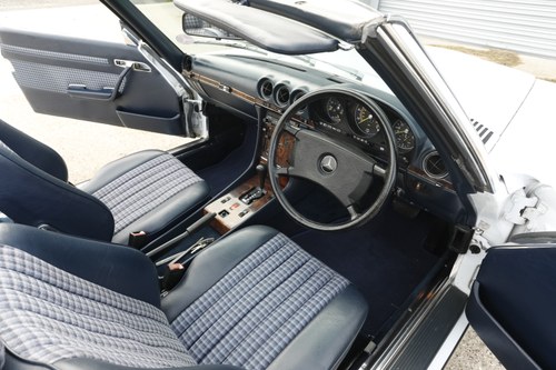 1986 Mercedes-Benz 300 SL (R107) zum Verkauf (Bild 55 von 218)