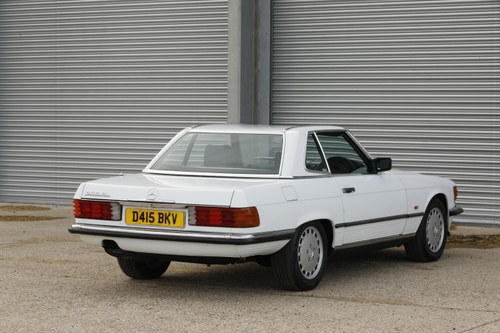 1986 Mercedes-Benz 300 SL (R107) zum Verkauf (Bild 41 von 218)