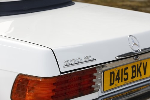1986 Mercedes-Benz 300 SL (R107) zum Verkauf (Bild 109 von 218)
