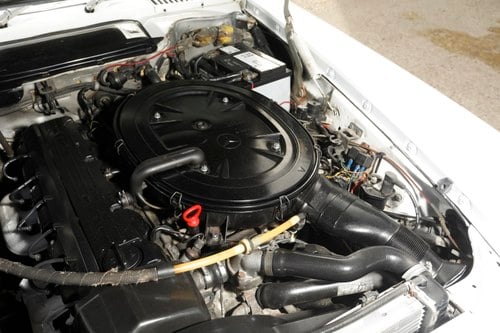 1986 Mercedes-Benz 300 SL (R107) zum Verkauf (Bild 143 von 218)